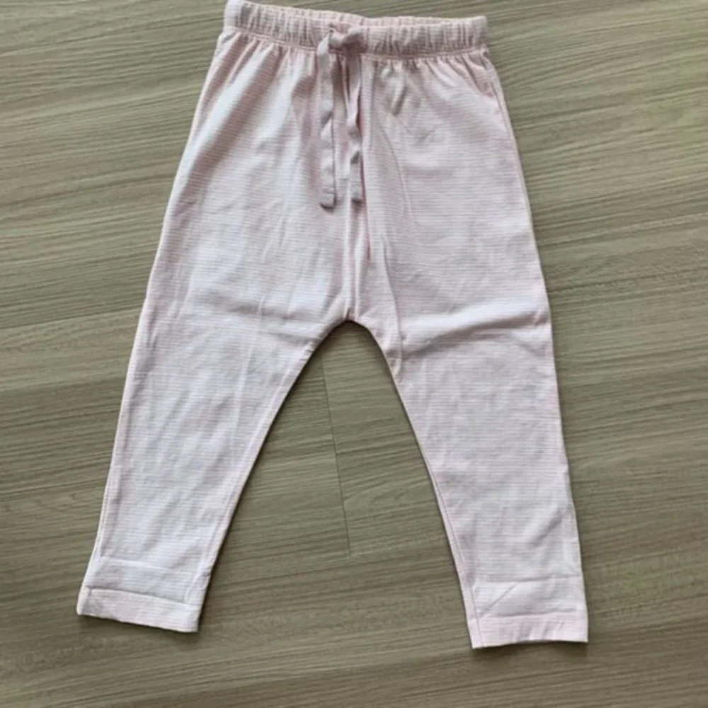 New custom set in size 18-24 months